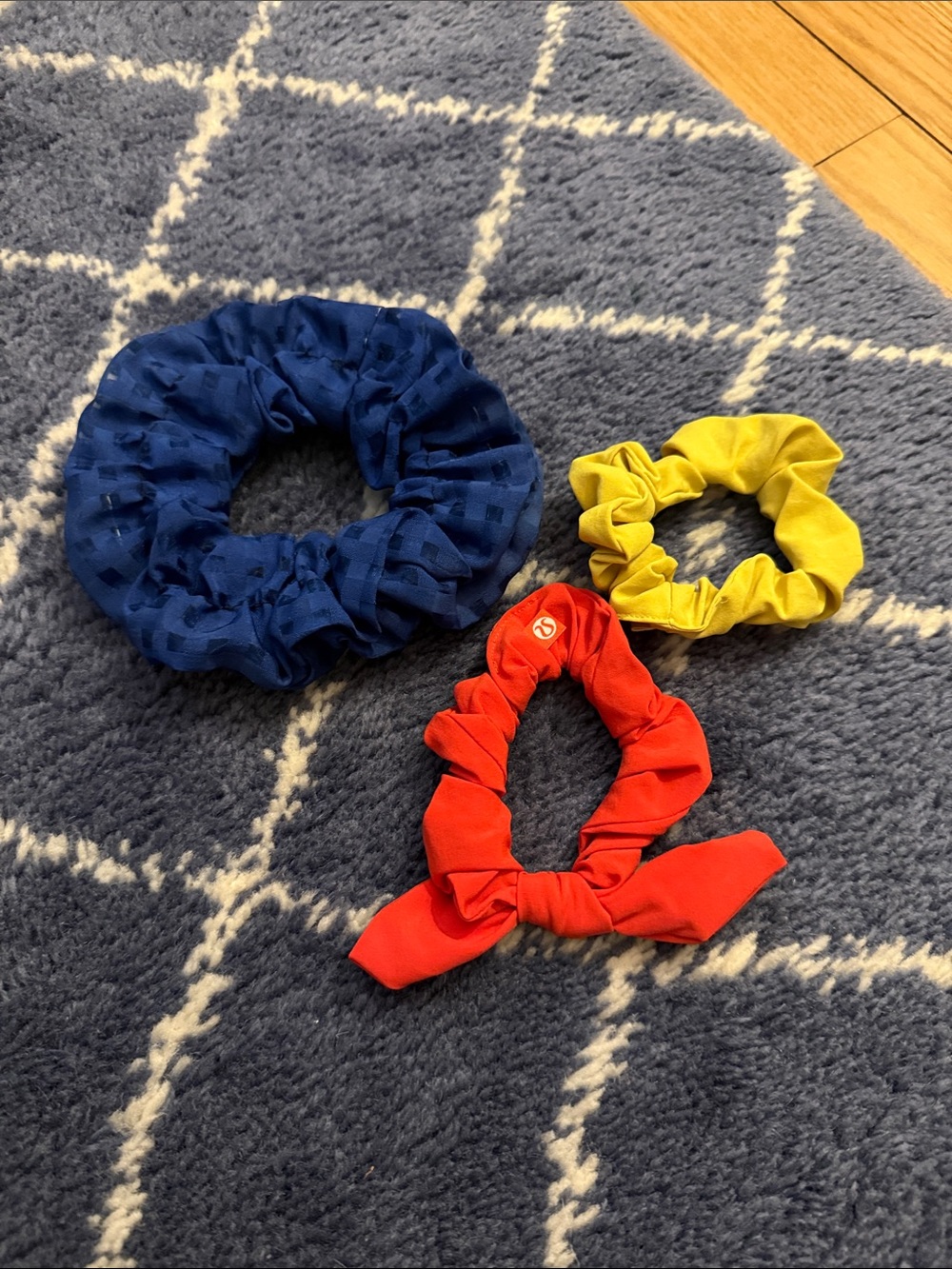 lululemon athletica Blue, Yellow & Red Hair Scrunchie - OS